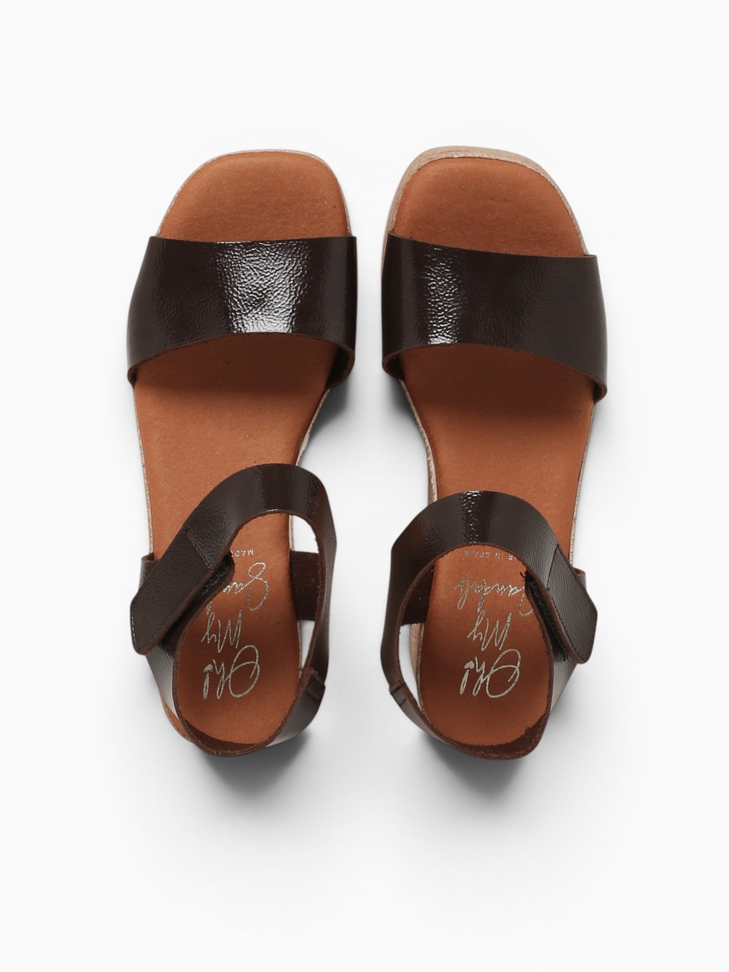 5712 Marron Duna Brown / 36 / M