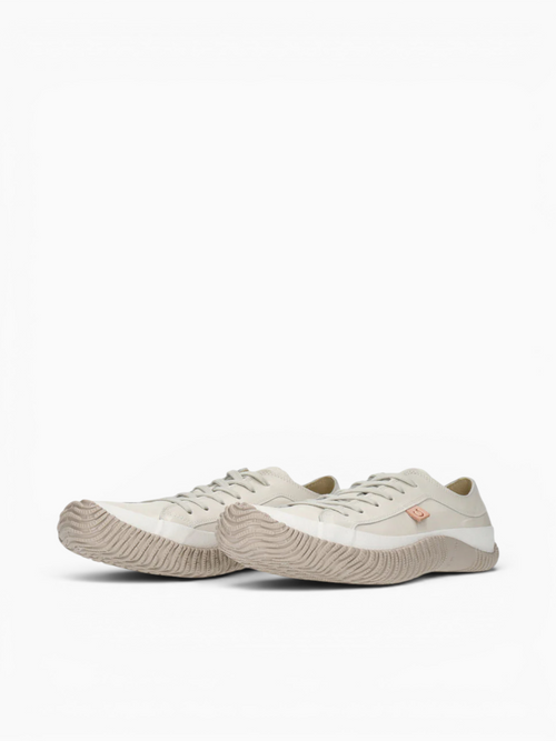 Iconic Ivory Leather Off White / 8 / M