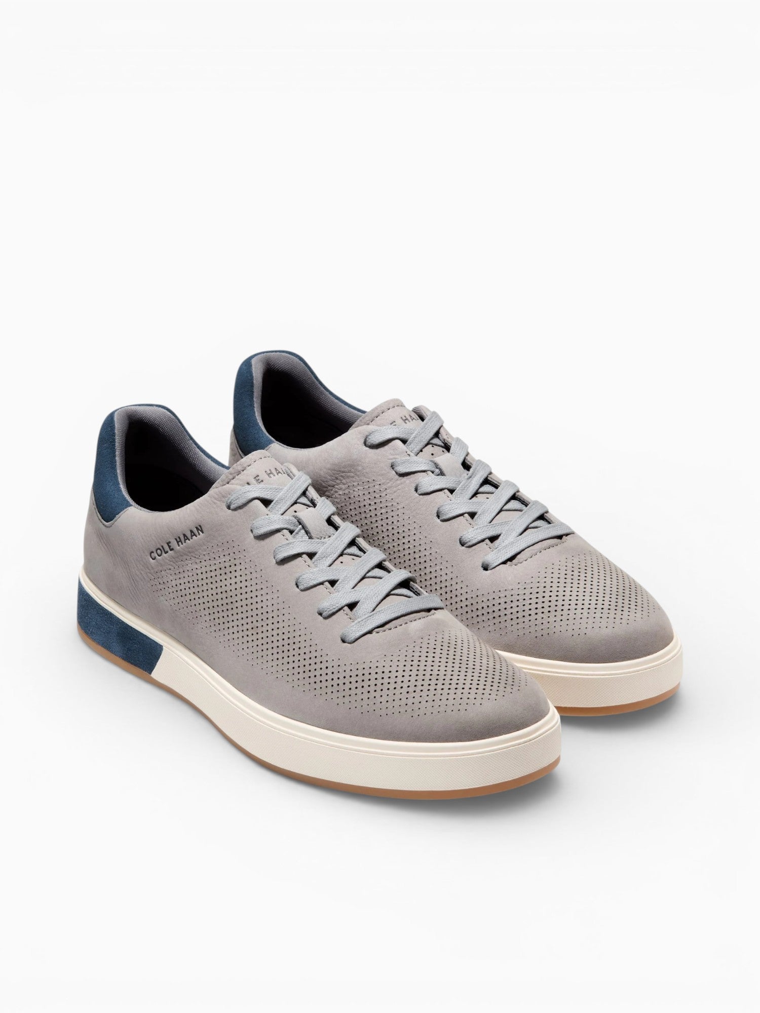 Grandpro Angleace Sea Stone Ivory suede Light Grey / 7 / M