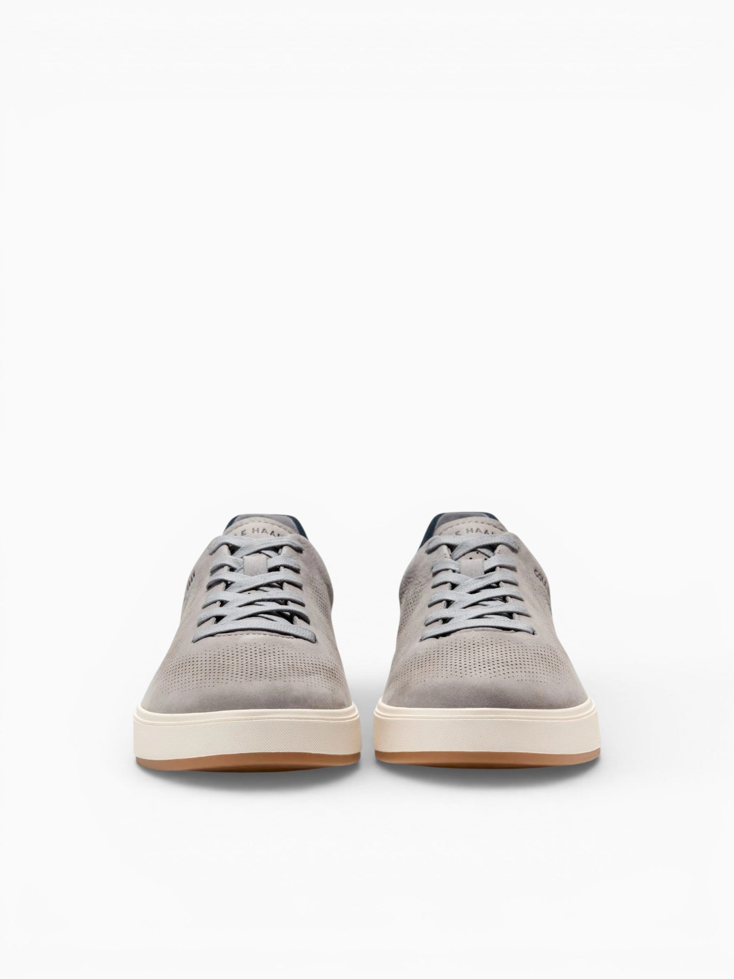 Grandpro Angleace Sea Stone Ivory suede Light Grey / 7 / M