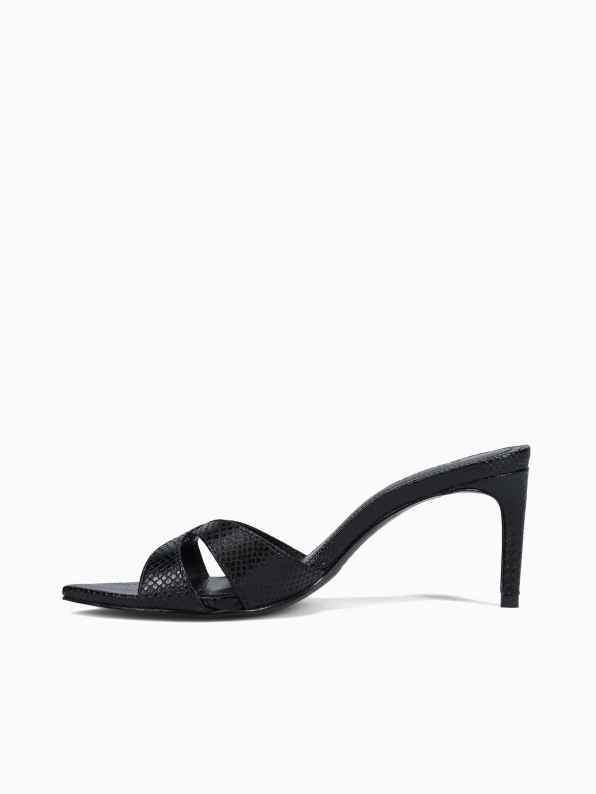 Sophia Black Leather Black / 5 / M