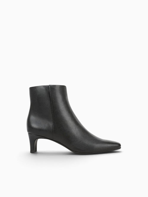 Fresno Black Smooth Black / 5 / M
