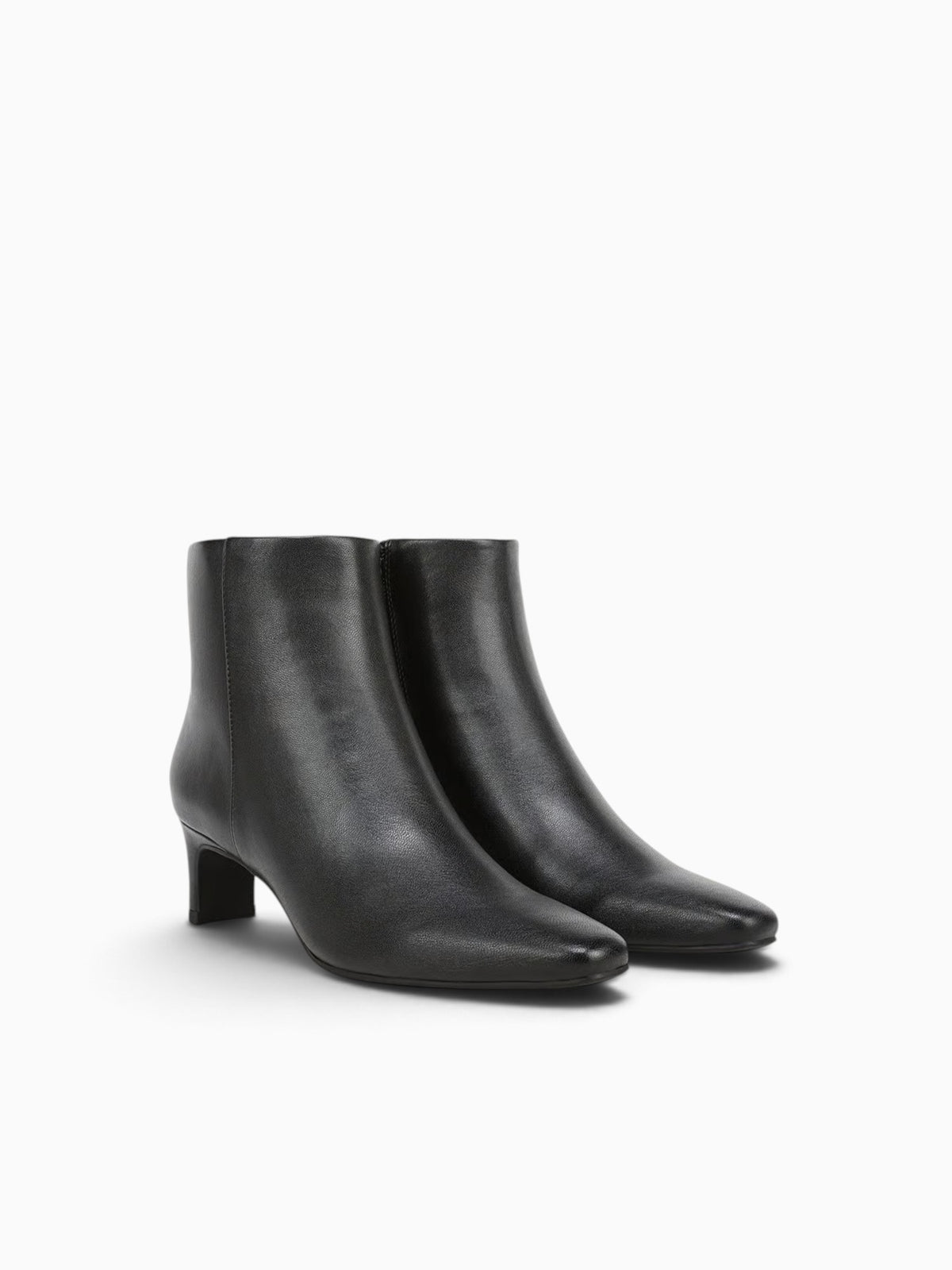 Fresno Black Smooth Black / 5 / M