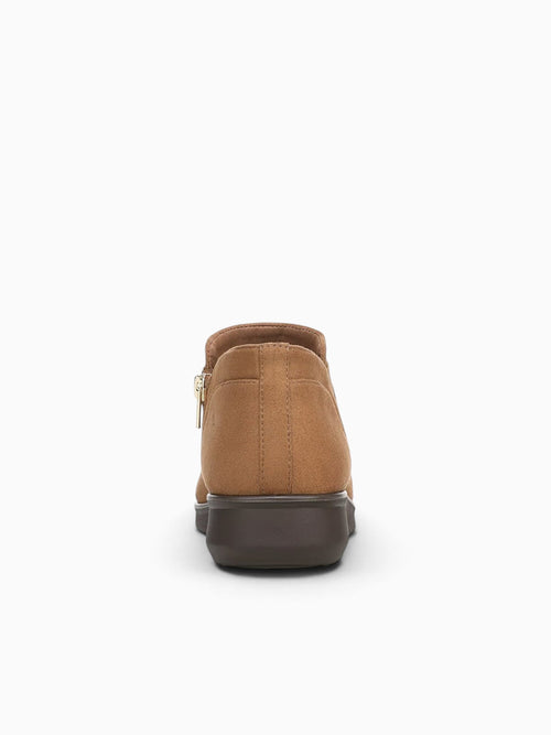 Flynn Dark Tan Fabric Tan / 5 / M