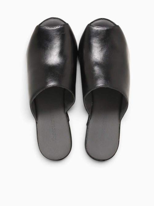 Waan Black Leather Black / 5 / M