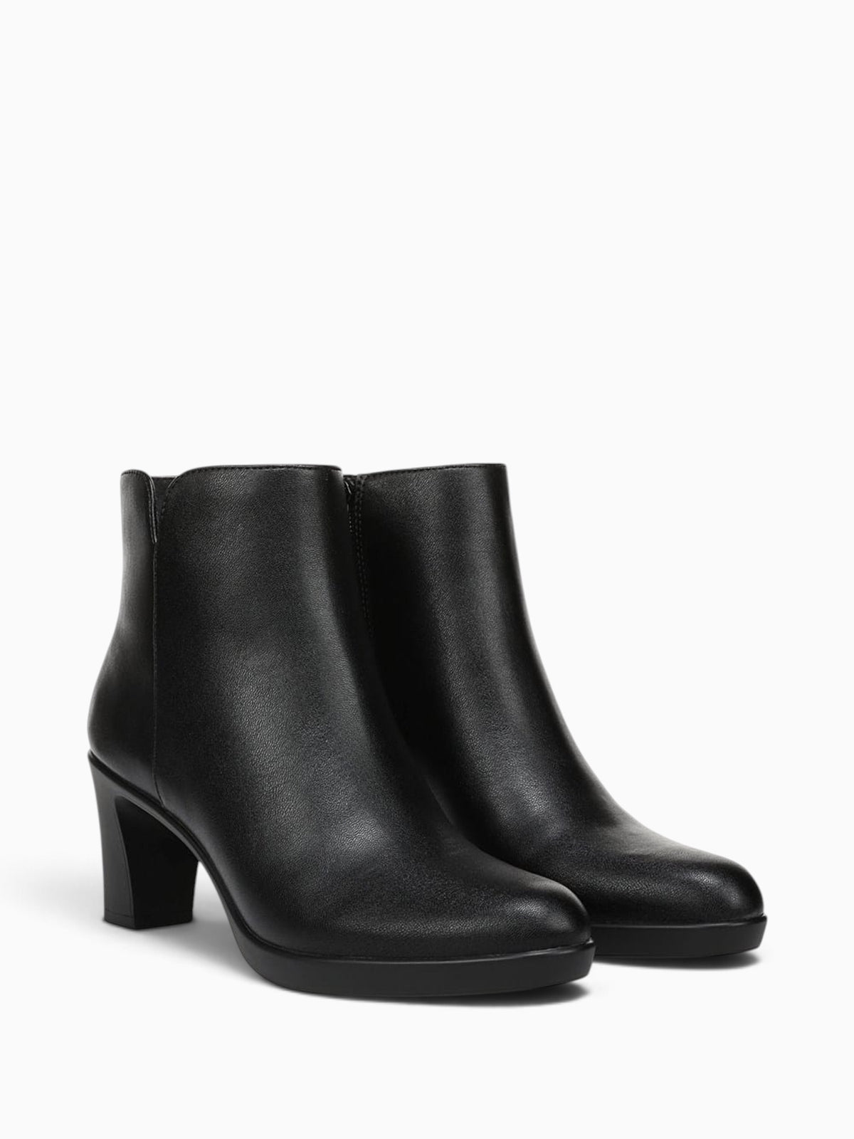 Eloise Black Smooth Black / 5 / M