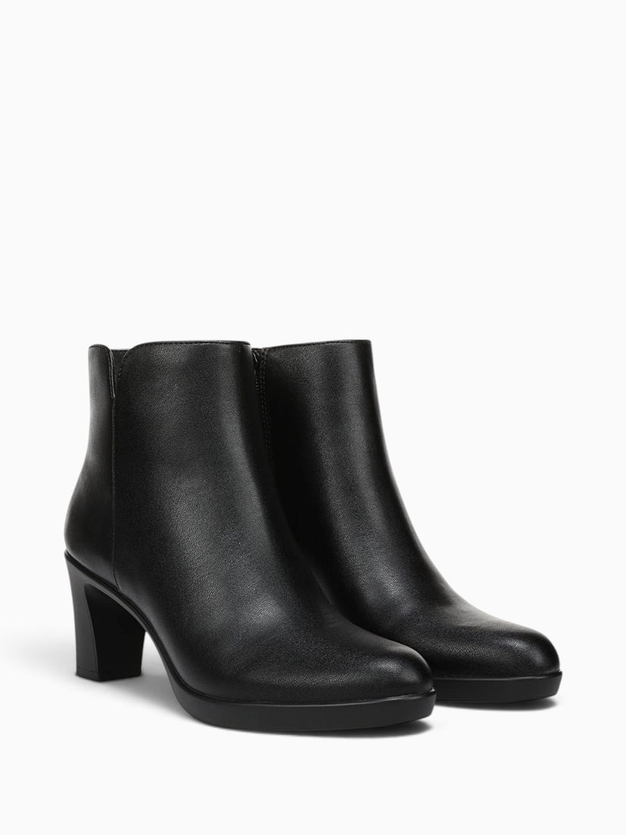 Eloise Black Smooth Black / 5 / M