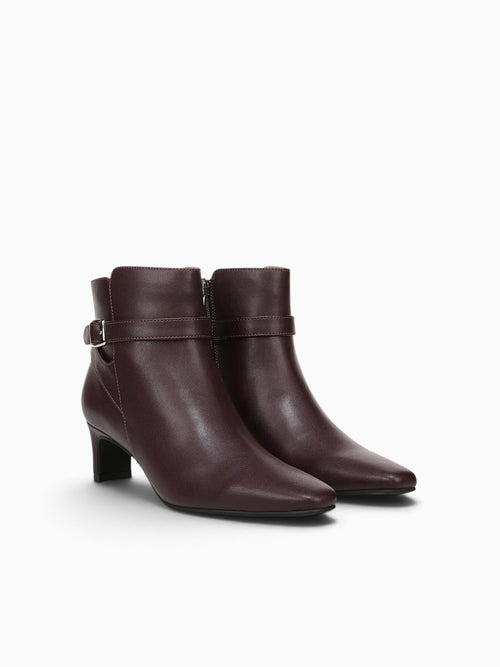 Fawn Mulberry Burgundy Smooth Wine / 5 / M