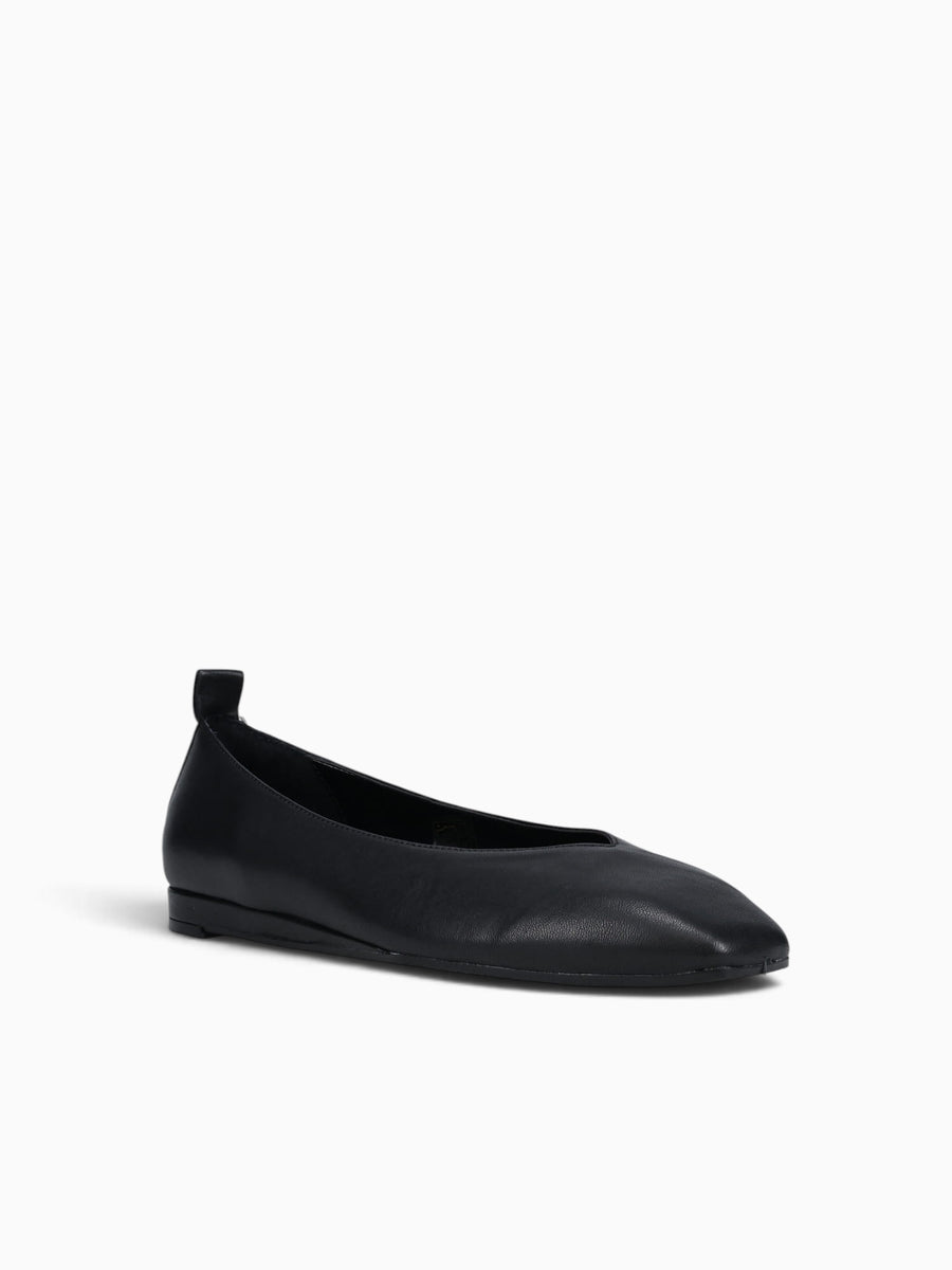 213 Black Leather Black / 36 / M