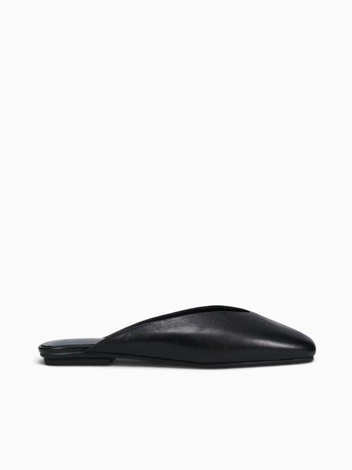 Advocate Black Kid Leather Black / 5 / M
