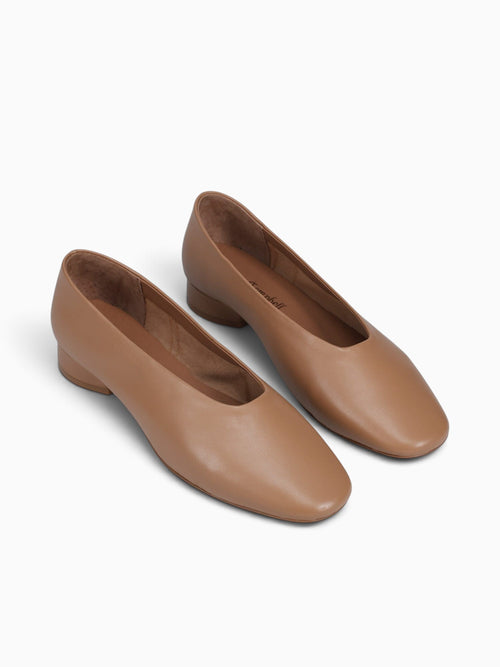 Tustee Camel Kid Skin Tan / 5 / M