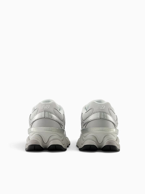 9060 Silver Metallic Leather Mesh Silver / 4 / M