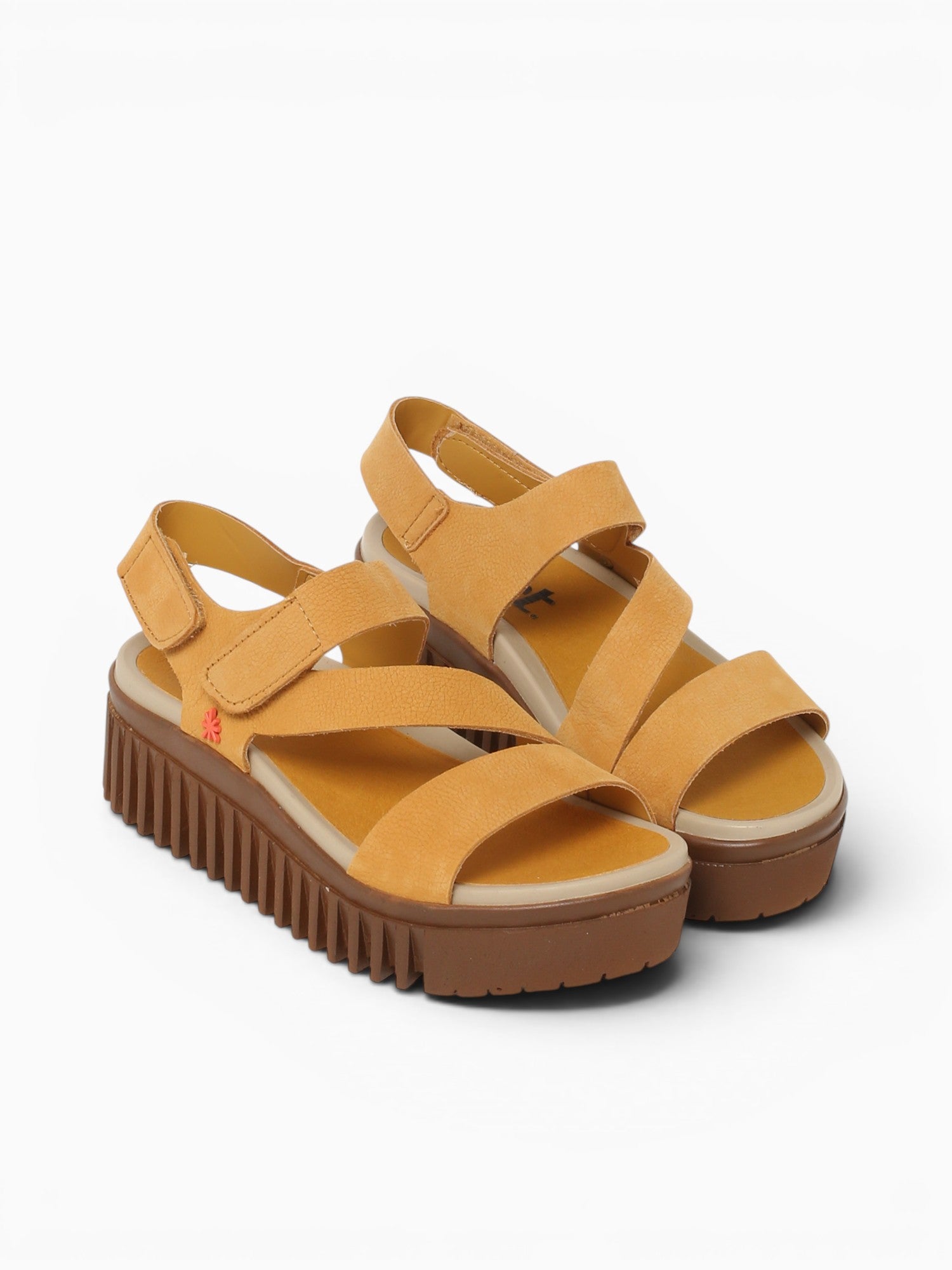 1573 Honey  Caramelo nobuck Yellow / 36 / M