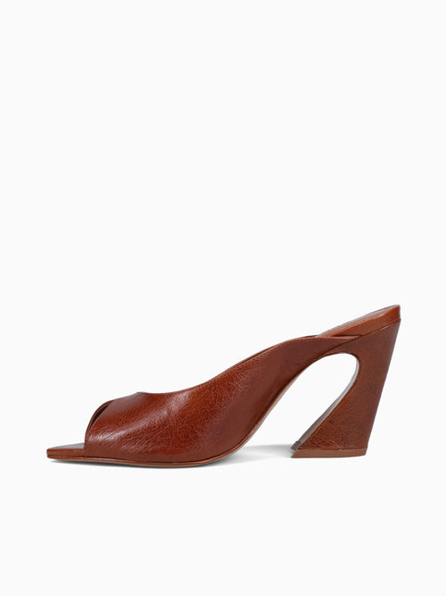 Yareni Tostado Leather Tan / 5 / M
