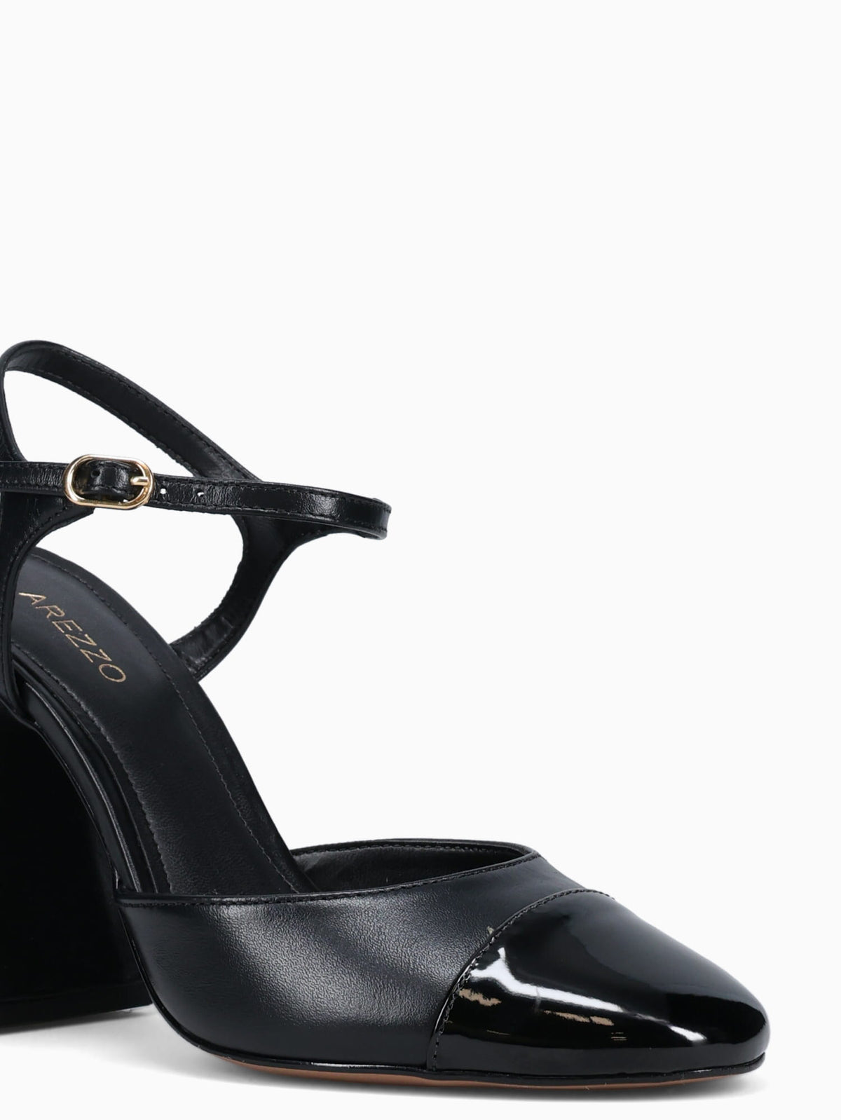 Sophie Black Nappa Verniz Black / 5 / M