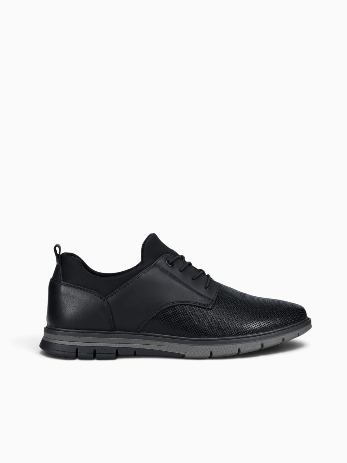 Rodrick Black Eco Leather Black / 7 / M