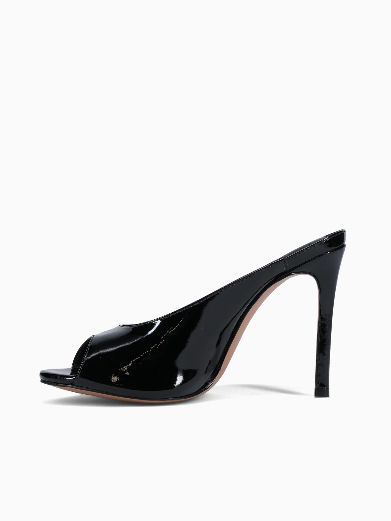 Farah Black Patent Leather Black / 5 / M