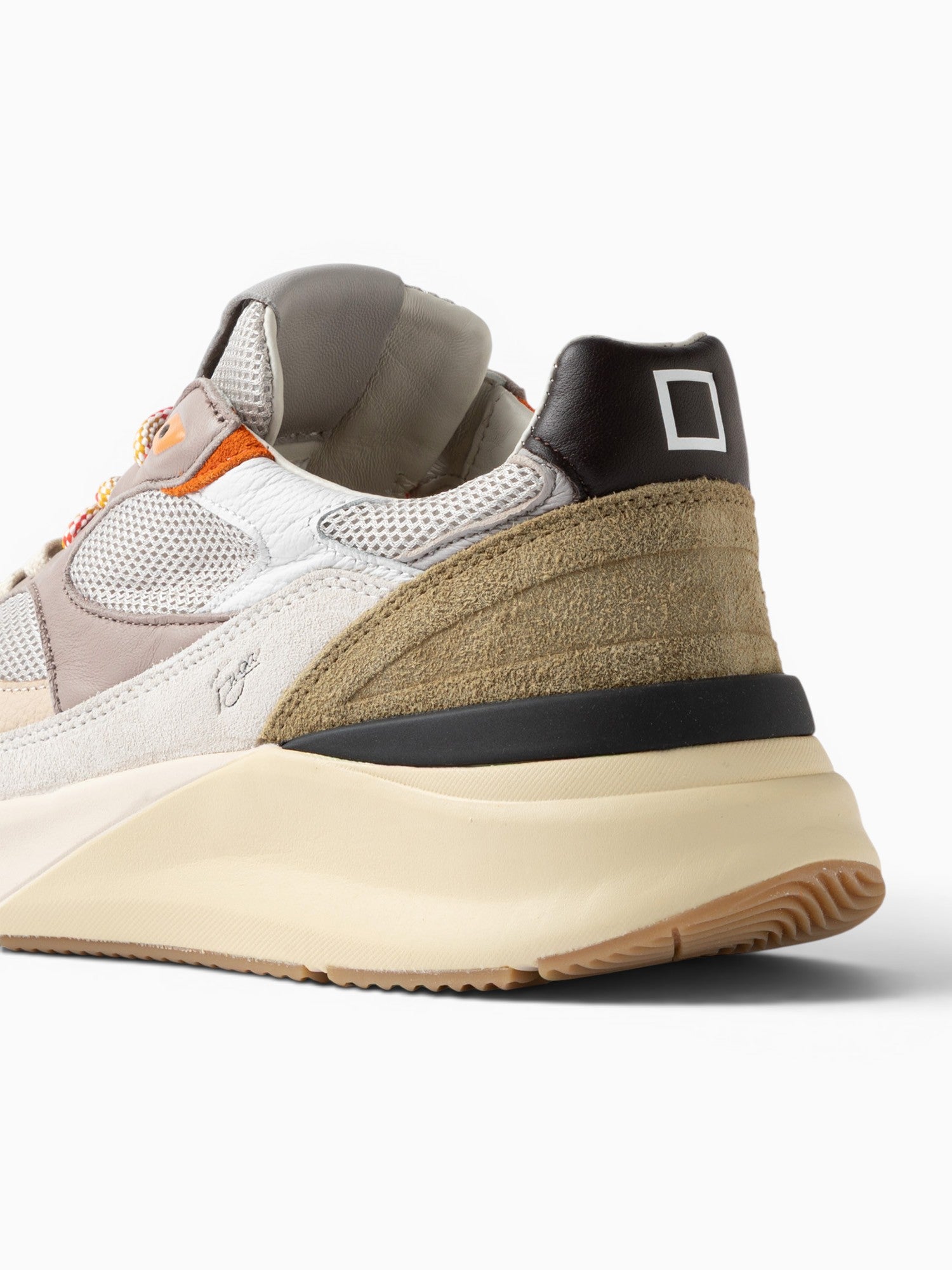 Fuga 20 Colored Beige Leather Beige / 41 / M