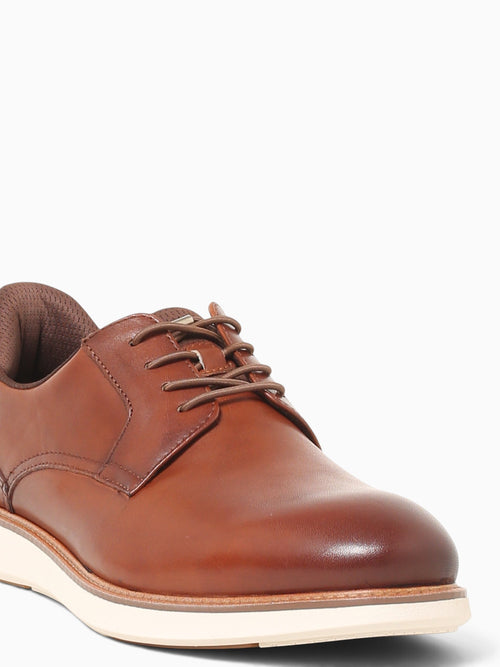 Viktor Tan Leather Tan / 7 / M