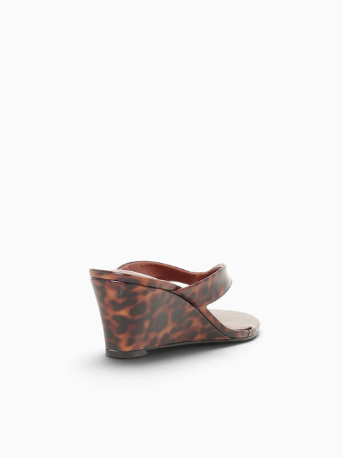 Lori Tortoise Patent Brown Multi / 5 / M