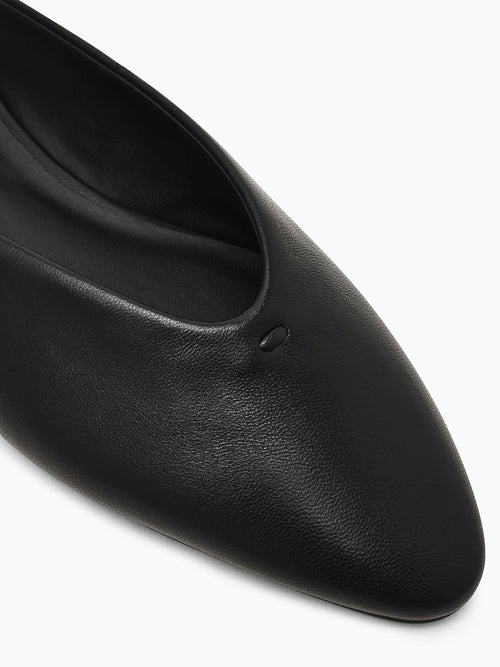 Sherman Black Leather Black / 6 / M