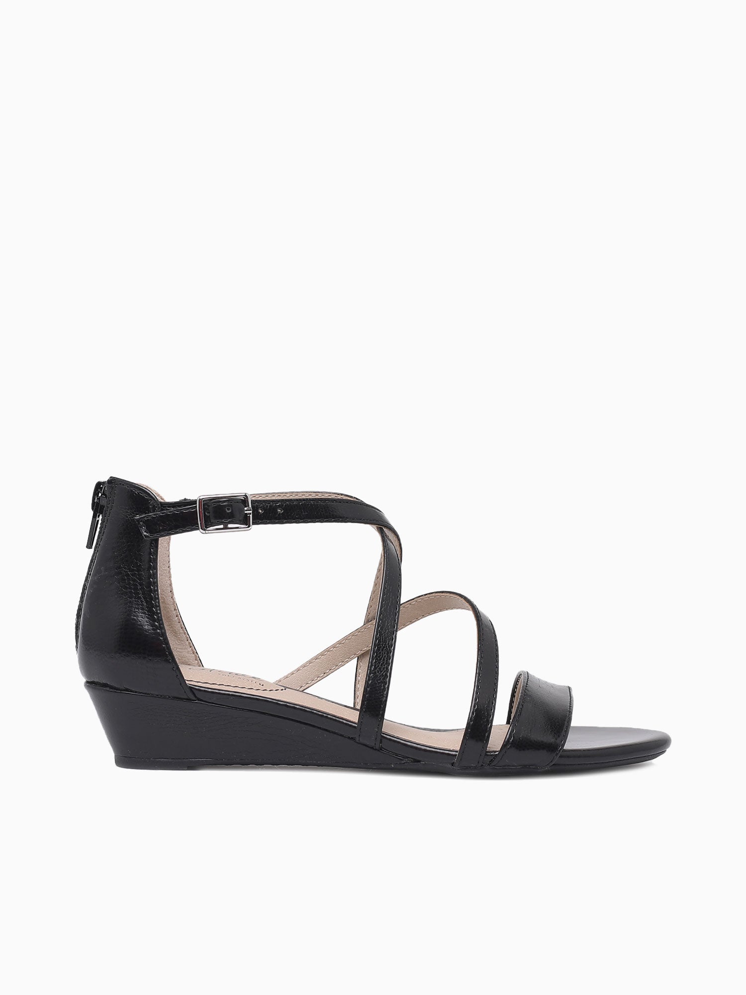 Yolanda Black– Novus Shoes